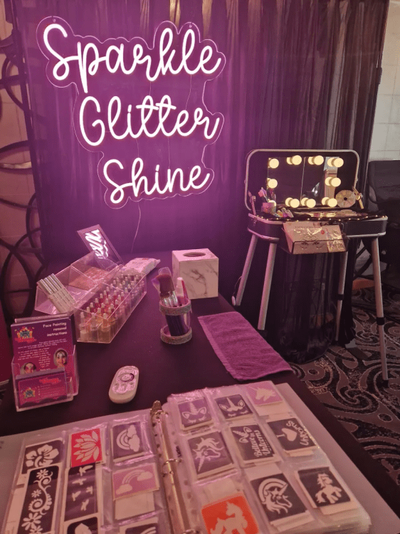 Glitter Bar
